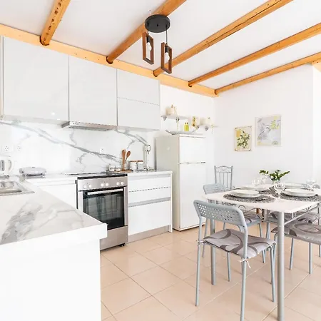 Marilenas House 3*
